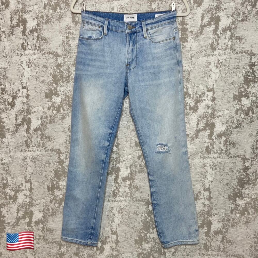Frame Le High Straight Jeans in Winslow